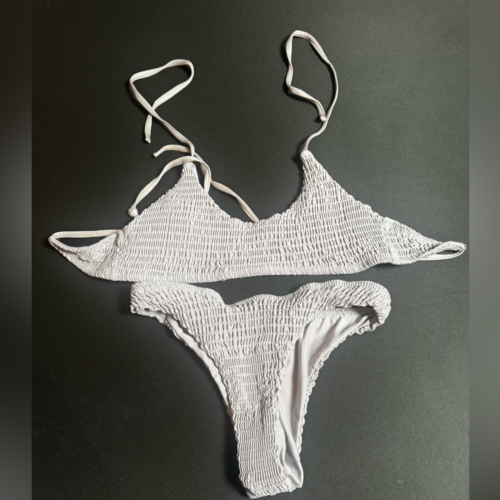 Zaful White Smocked Two-Piece Bikini Set Coastal Boho Tropical